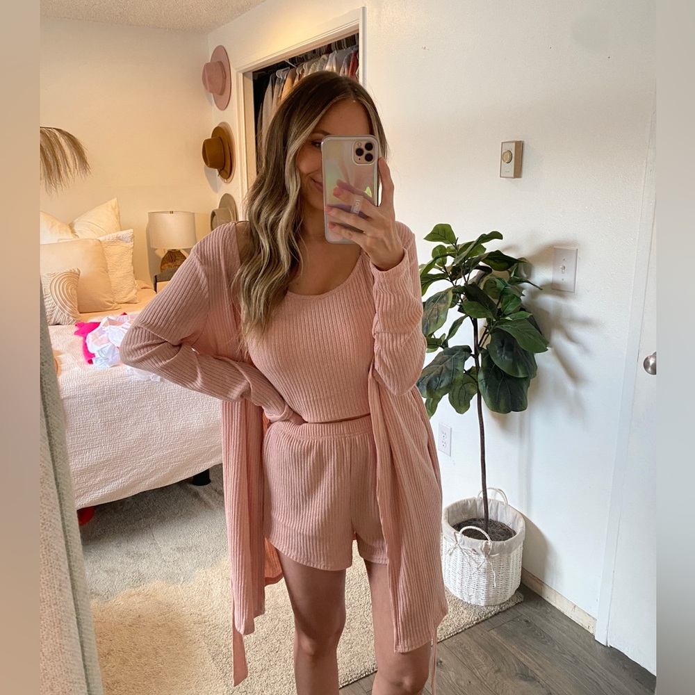 3 Piece Pink Set